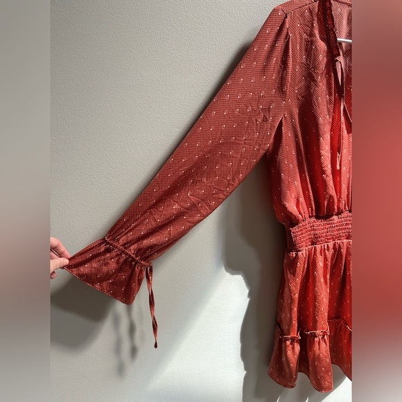 LIKE NEW | Saltwater LUXE Lena Peasant Mini Dress in Rose Dots Women’s Medium - Picture 5 of 12